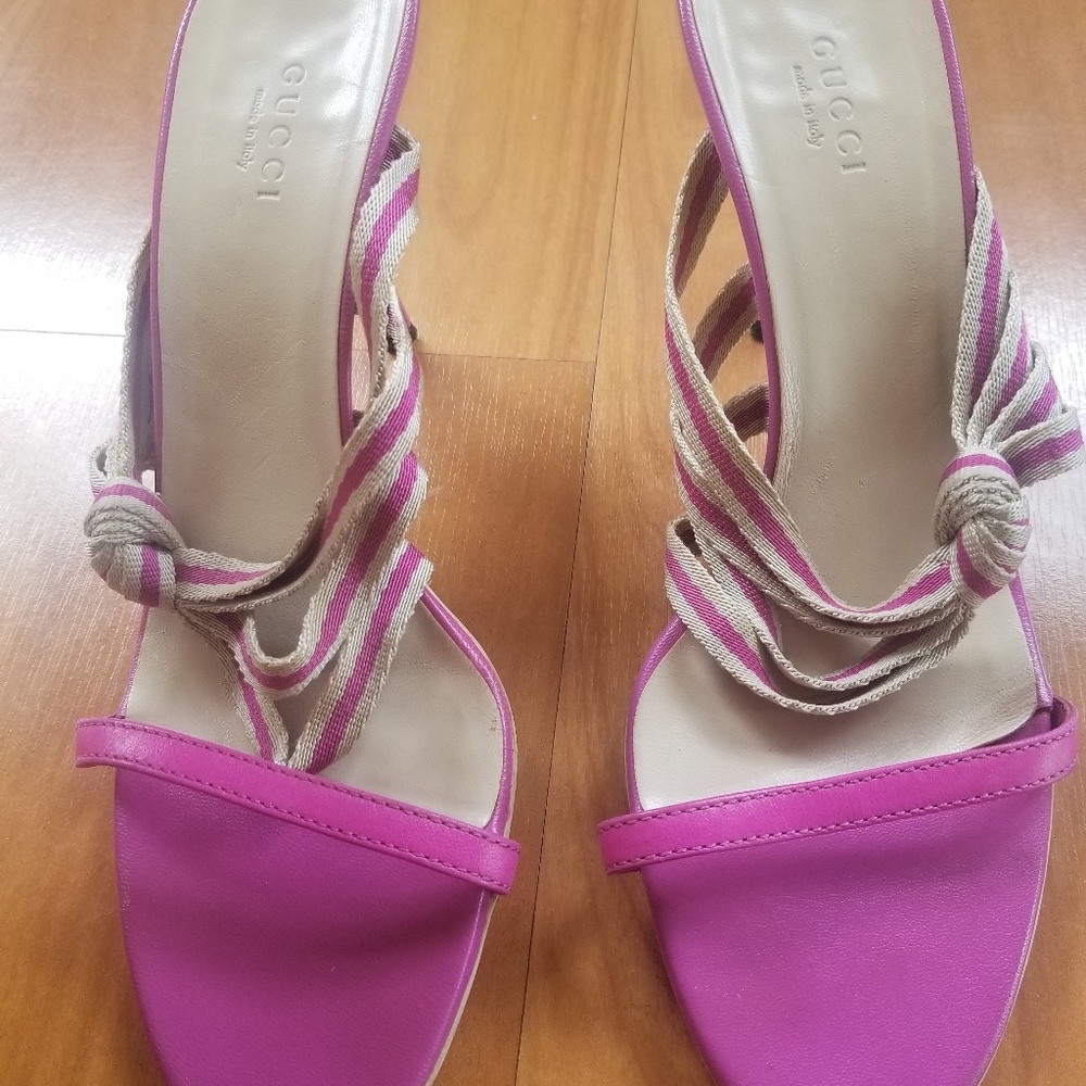 Gucci pink strappy sandals